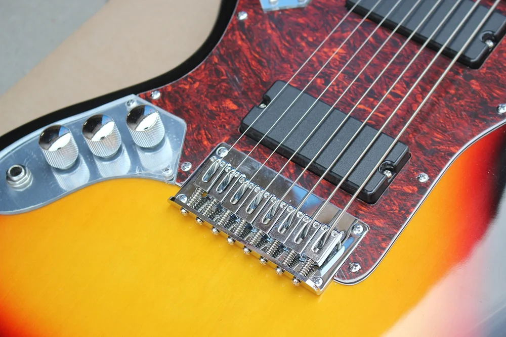 Guitarra Elétrica Jaugar de 8  - Musical Instrument With Hand avaliação e preço